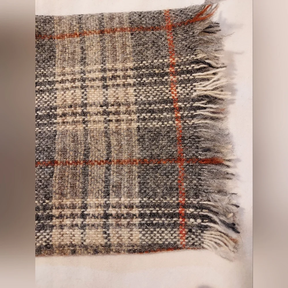 Vintage London Fog Men's Plaid Weatherized Wool Scarf - 62" - Picture 5 of 5